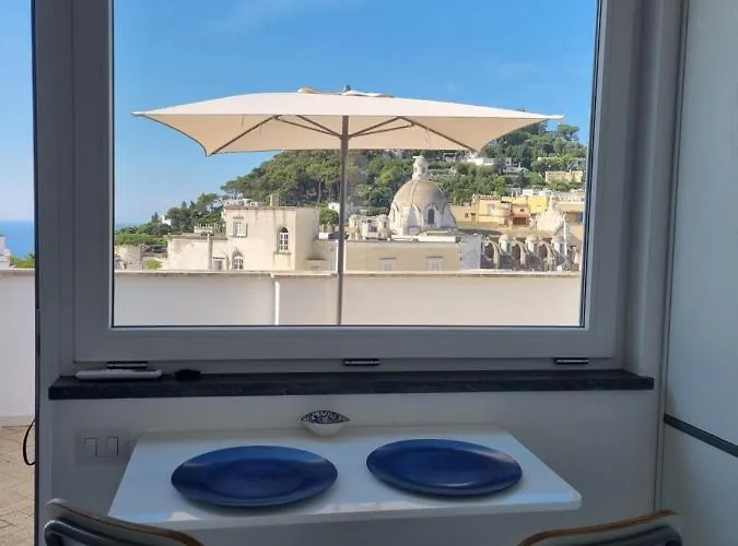 アパート Romy Blu カプリ