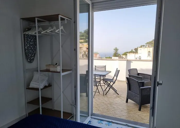 Romy Blu Apartment Capri