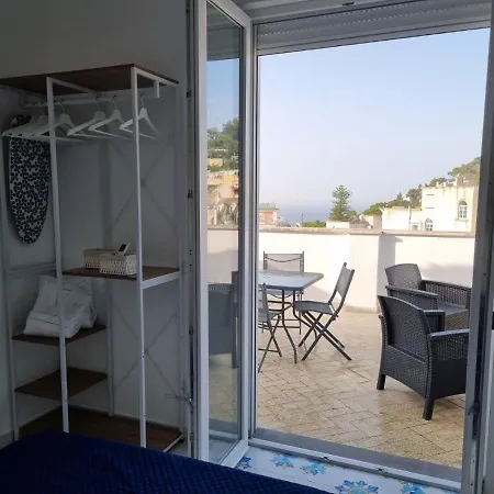 Romy Blu Apartment Capri