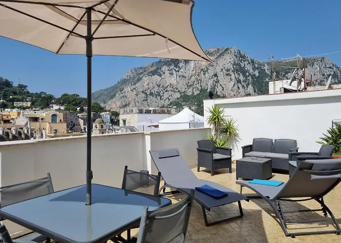 Romy Blu Apartment Capri